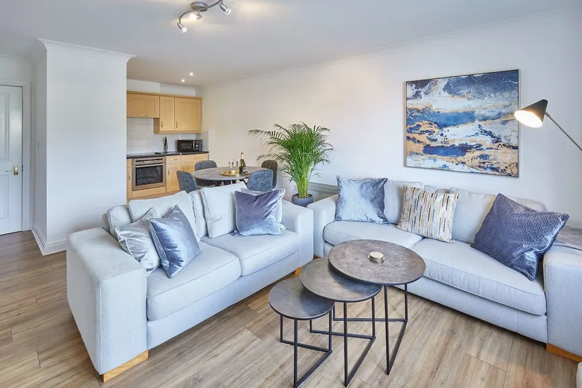 Host & Stay - Freshwater View - Image 1