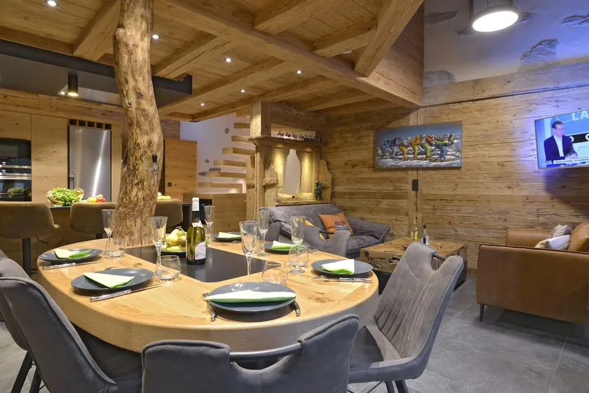 The superb cabin, semi-detached house in the heart of the - Image 1