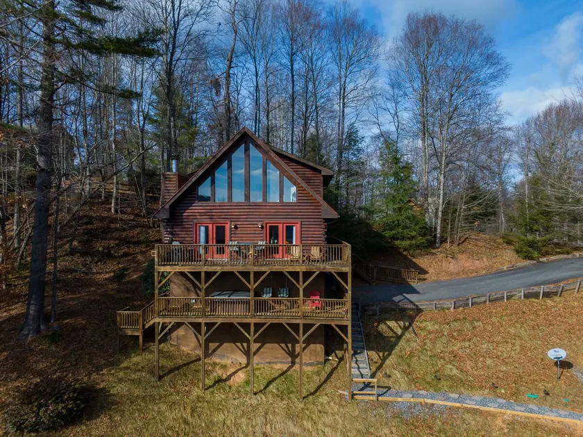 New River Retreat - Image 1