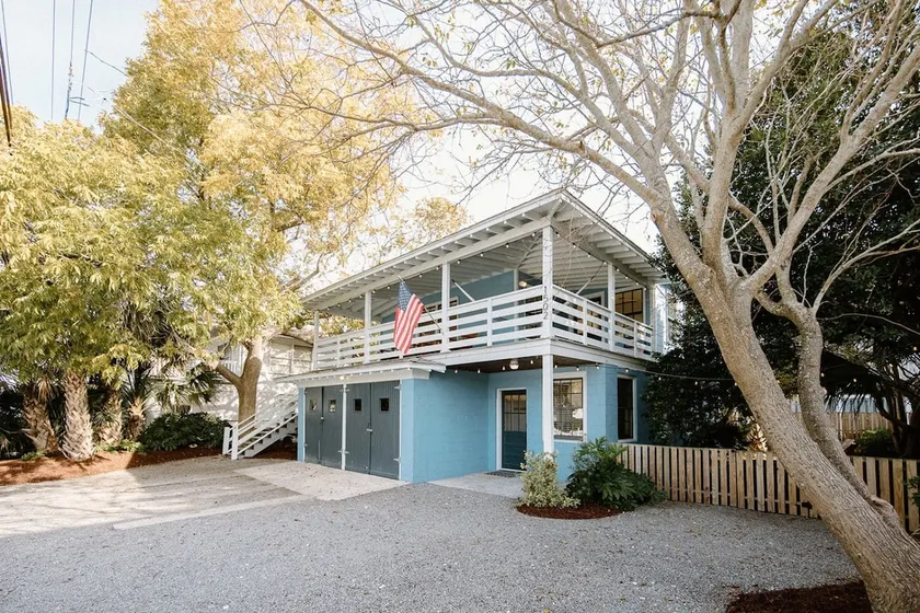 The Bungalow Loft - Image 1