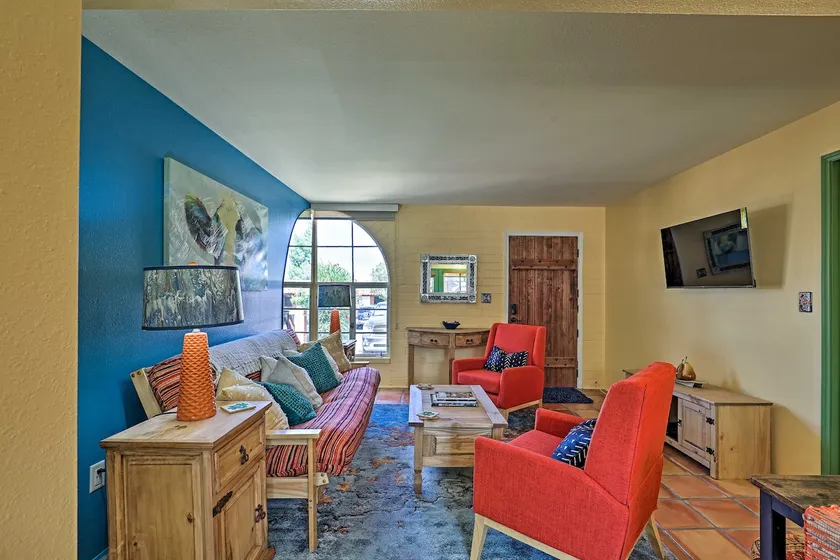 Modern Green Valley Condo - Near National Park! - Image 1