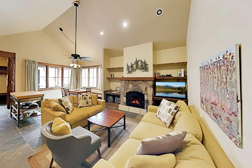 Mountain Retreat | Fire Pit | 3 Blocks off Main St. - Image 1