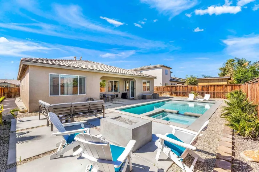 Todos Santos House- · Todos Santos House -Pool/Jacuzzi  2mi Coachella - Image 1