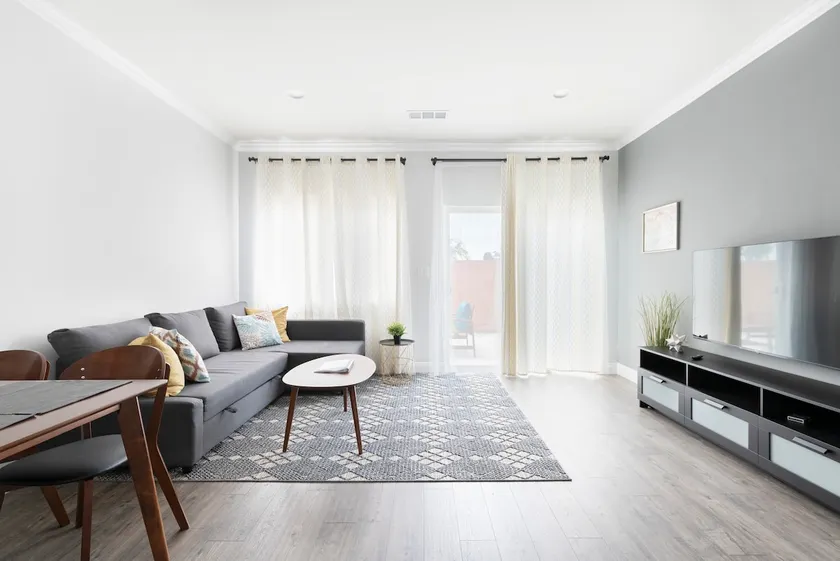 Modern Space Hideaway - Image 1