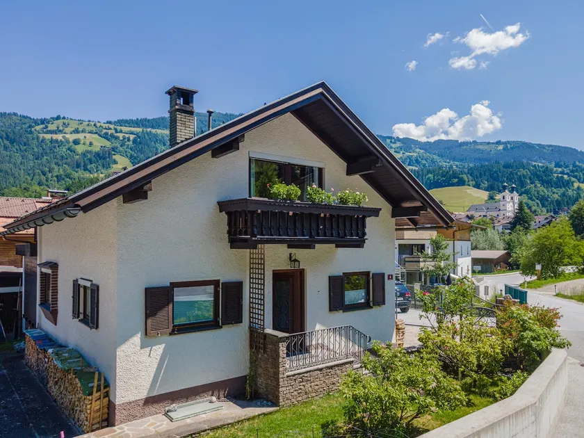 Ferienhaus unweit des Skiliftes in Hopfgarten - Image 1