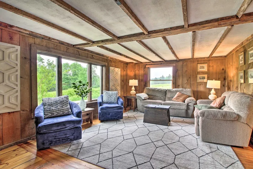 Renovated Farmhouse < 1 Mile to Okemo Mountain! - Image 1