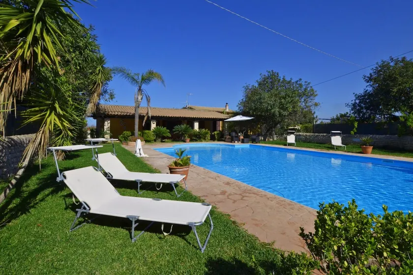 Villa Torres - Happy Rentals - Image 1