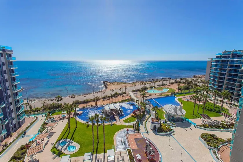 CH Oasis Sea Senses Punta Prima - Image 1