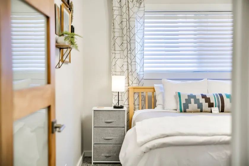 Ninth Street Retreat - Image 1