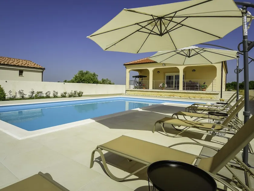 Holiday Home Nisa by Interhome - Image 1