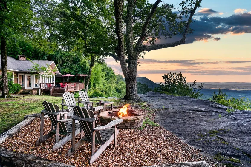 Cloudland Retreat w/ Mountain & Valley Views! - Image 1