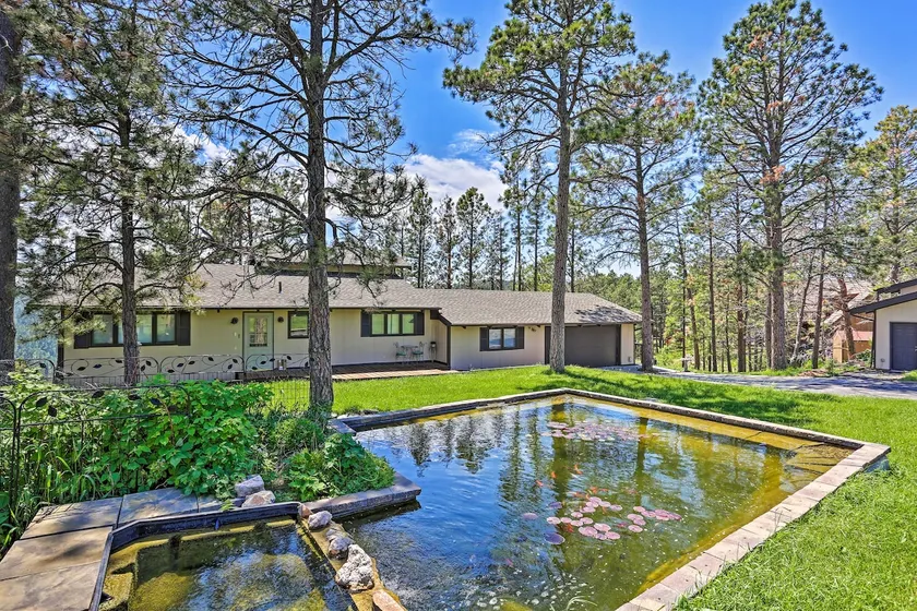 Rustic Black Hills Retreat w/ Expansive Views - Image 1