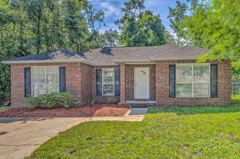 Home 10 Mi to Downtown Pensacola: Pets Welcome! - Image 1