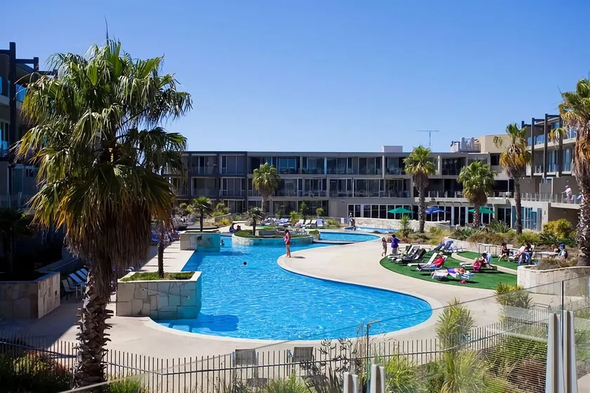 Resort Apartment 109 - Image 1