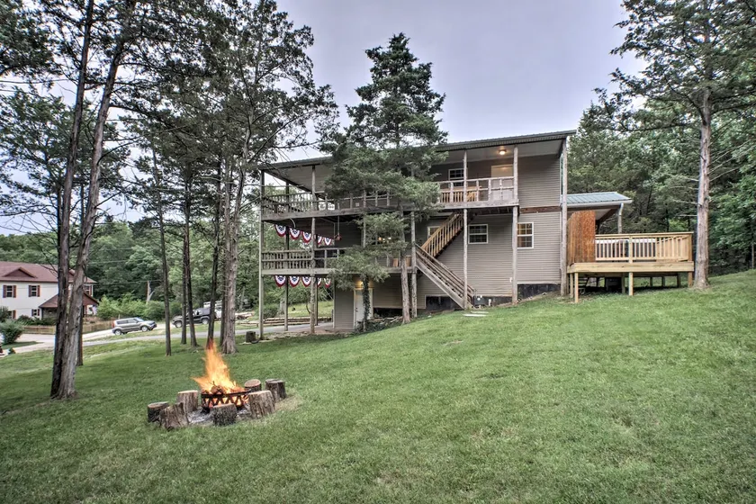 Lakeside Blue Eye Escape w/ Game Room & Hot Tub! - Image 1