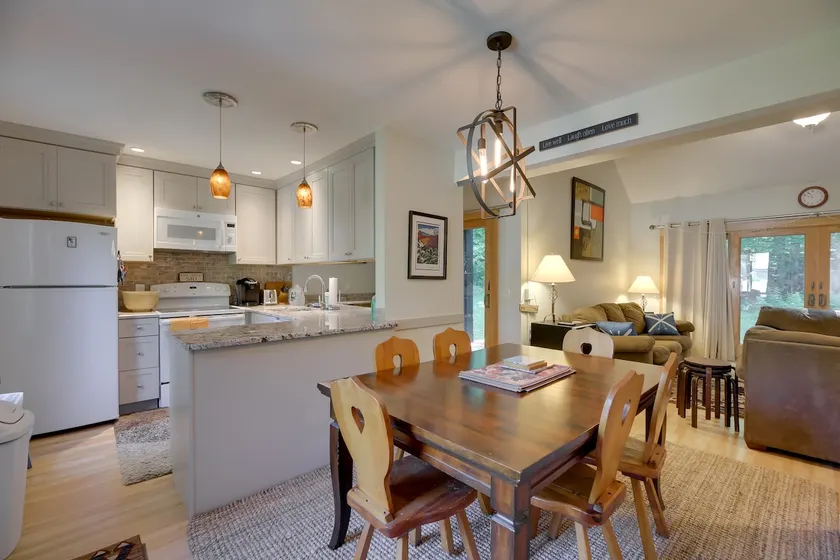 Waitsfield Condo w/ Pool & On-Site Trail Access! - Image 1