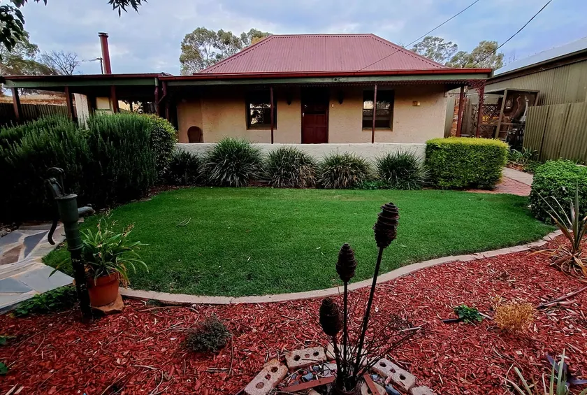 Ayers Burra - Historical 1851 Cottage - Image 1