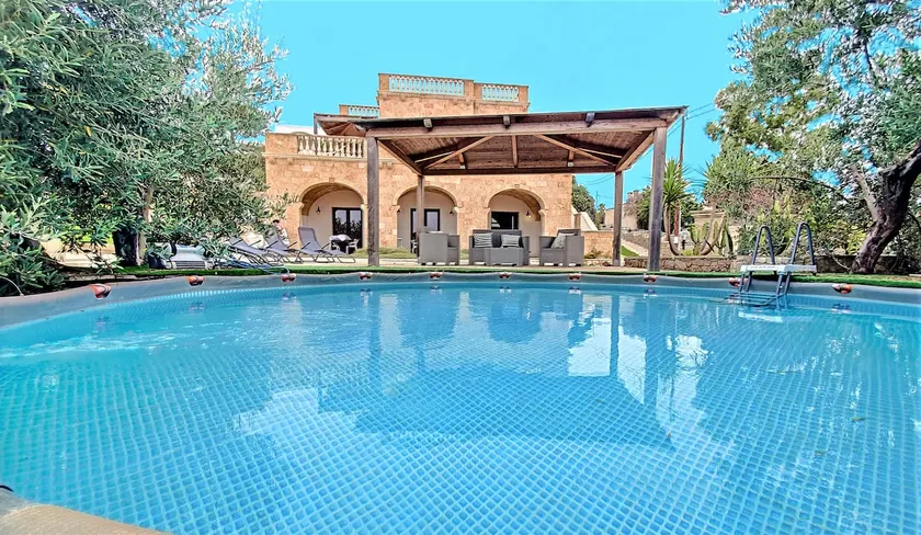 Haus mit 3 Wohnungen & Pool, 250m vom Meer - Image 1