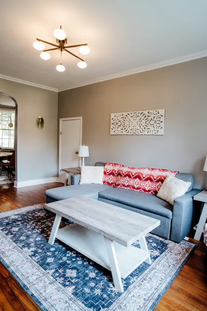 Bright Downtown Escape | WiFi Included - Image 1