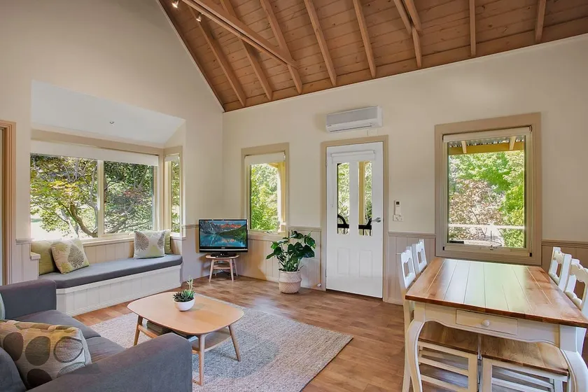 Autumn Abode Cottages - One - Image 1
