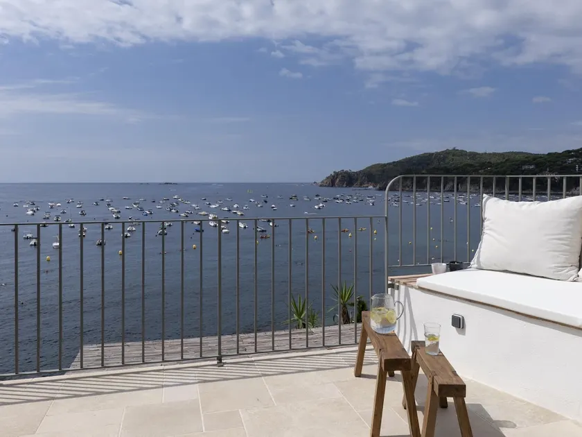 CasaNova House with terrace on Canadell Beach - Image 1