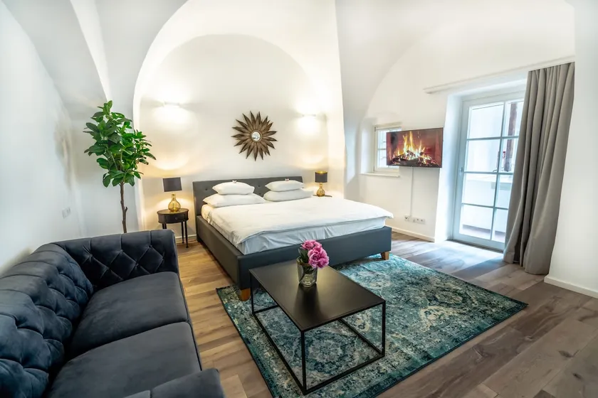 Smile Goldener Hirsch Krems - Top 7 Deluxe Loft - Image 1