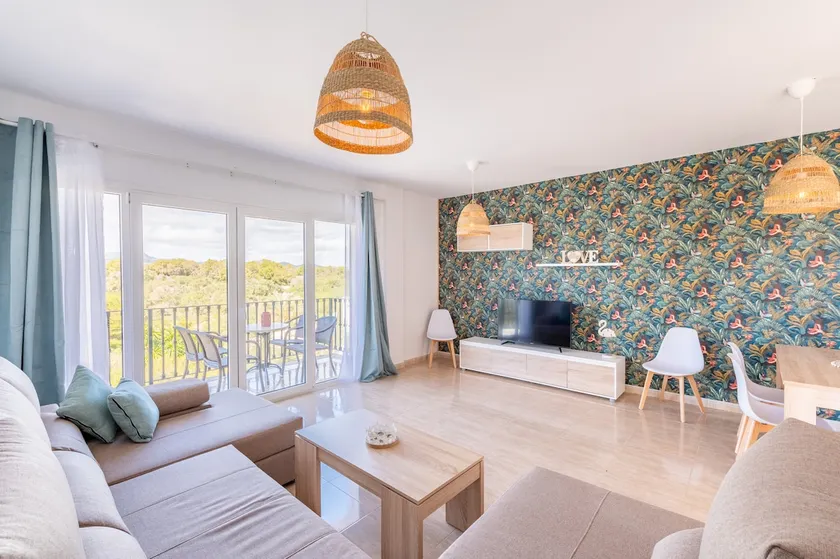 Appartement de vacances avec internet haut débit, terrasse et barbecue | Vue montagne - Image 1