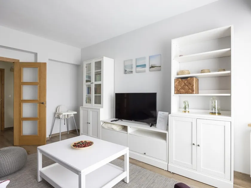 Adeinés, Family Apartment on the 4th Floor - Image 1