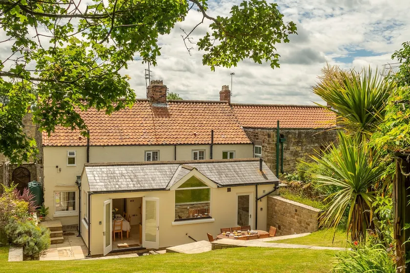Beadale Cottage - Image 1