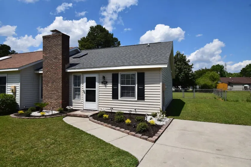 Cozy duplex Close to Base, shops, Children's Park - Image 1