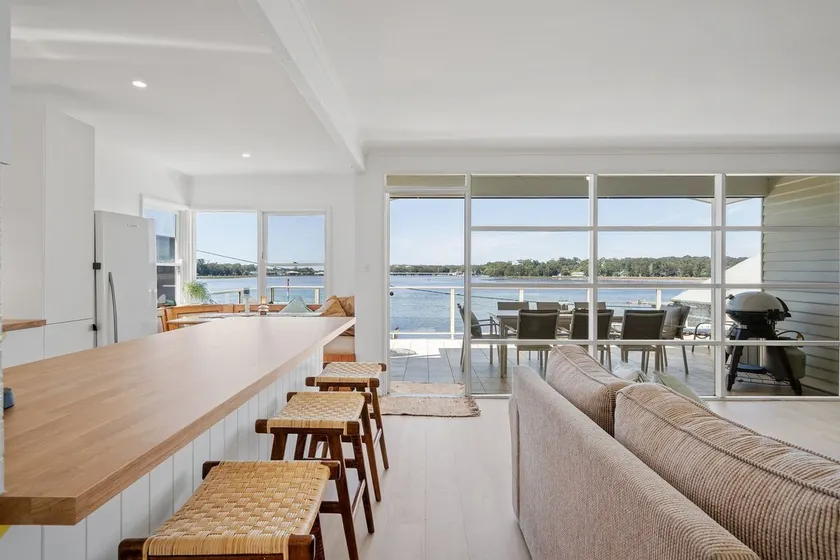 Burrill Lake Cottage - Image 1