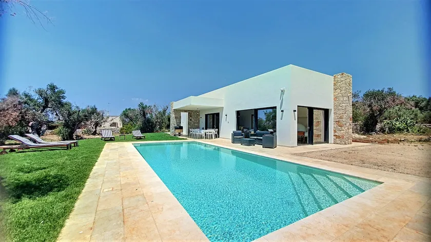 Moderne Traumvilla m. beheiztem Pool, 1km vom Meer - Image 1