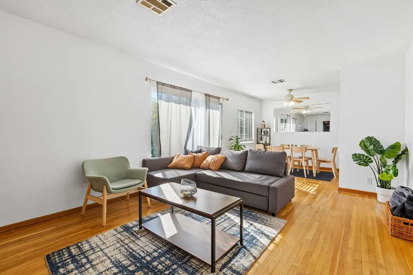 Pet-Friendly 3BR/2BA Queen Suite in West Covina - Image 1