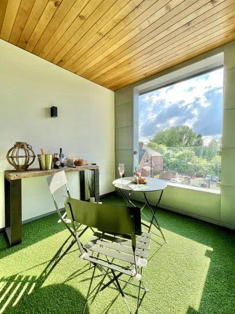 Apartment Twelve - Image 1