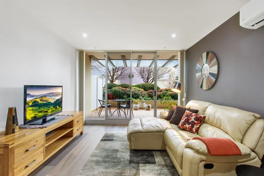 MadeComfy Spacious Canberra Living with Courtyard - Image 1