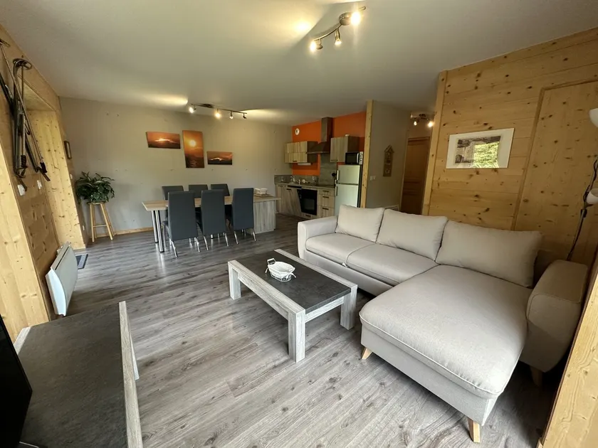 Chalet E R-2 Masseboeuf - Image 1