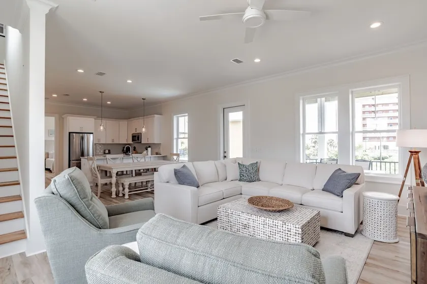 1505 Sandpiper Ln | Private pool, beach/lagoon access! - Image 1