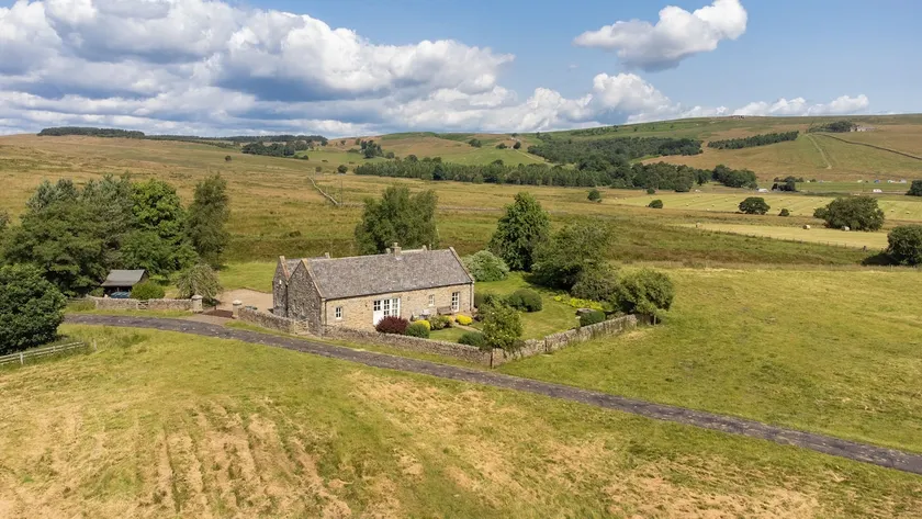 Peaceful Detached Home with Northumbrian Views - Image 1