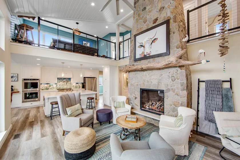 Sea Star Haven - Steps from the beach - Image 1