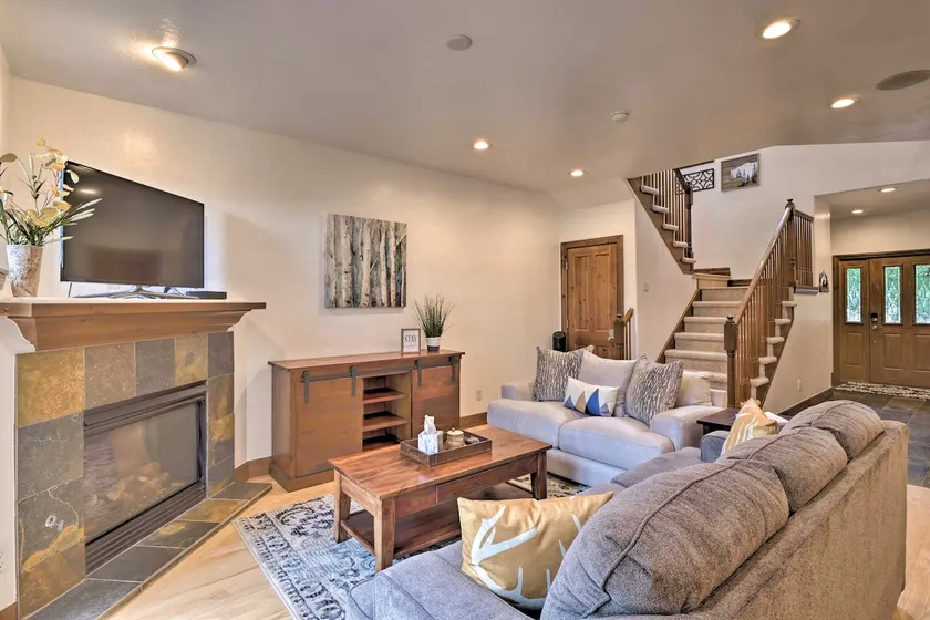 Private Hot Tub: Family Townhome in Breckenridge - Image 1