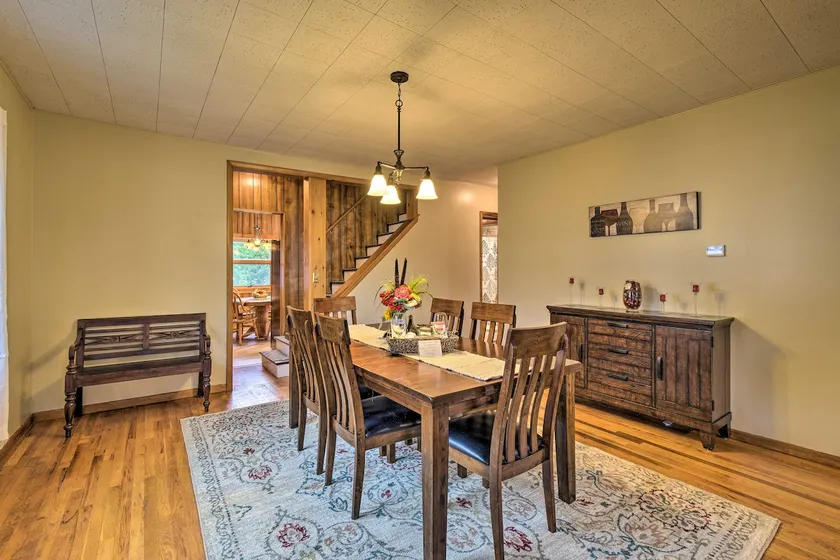 Penn Yan Escape w/ Yard, 1 Mi to Keuka Lake! - Image 1