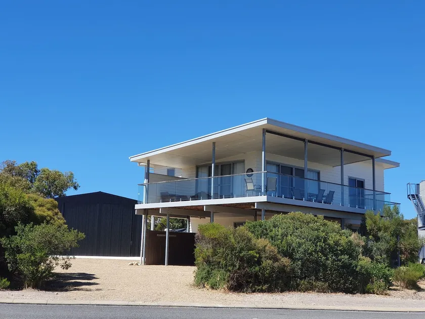 Bombora - Home away from home! - Image 1
