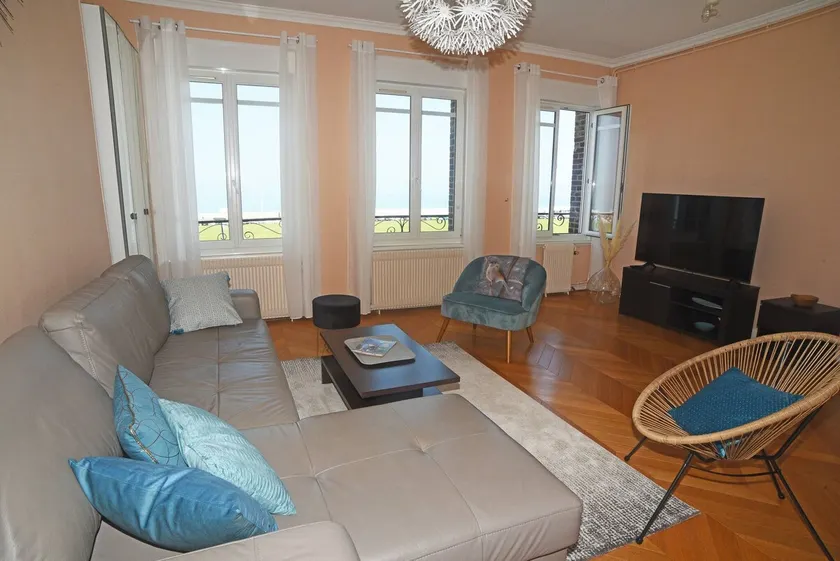 Les Pieds dans l'eau appartement vue mer - Image 1