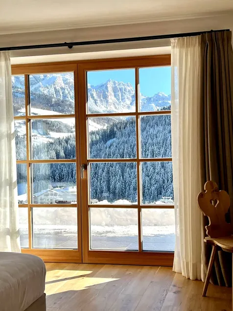 Surrounded by green - Luxury Chalet at the foot of the Dolomites - Image 1
