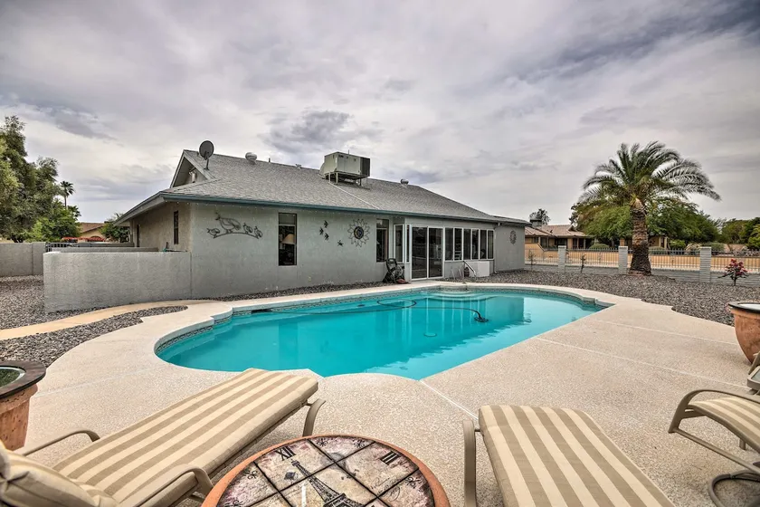 1 Mi to Golf! Family-Friendly Sun City West Home - Image 1