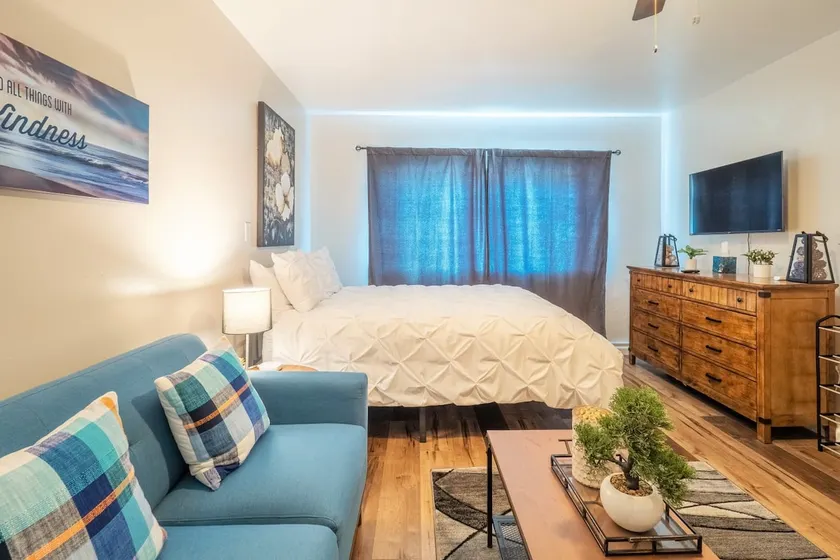 Private Studio in Carmichael w/Netflix, Disney+ - Image 1