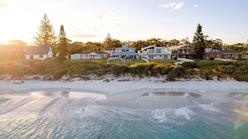 'Shearwater' - Jervis Bay Beach Front - Image 1