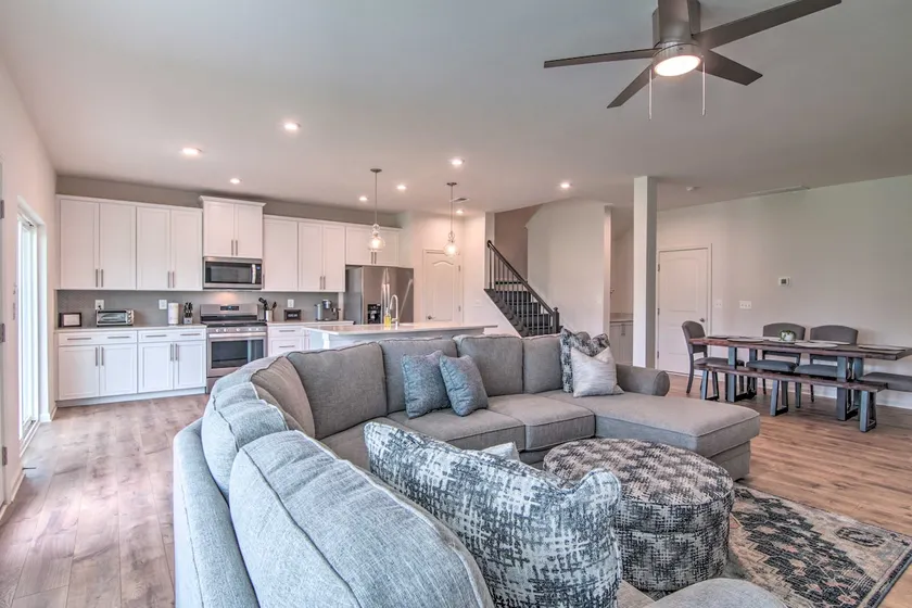 4 Mi to Bethany Beach: Townhome w/ Screened Porch - Image 1