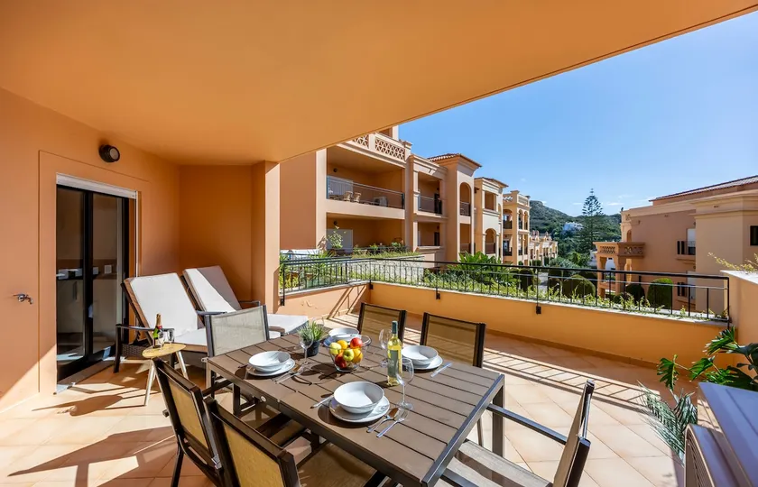 Sun and Sea - Baia da Luz Apartment - Image 1