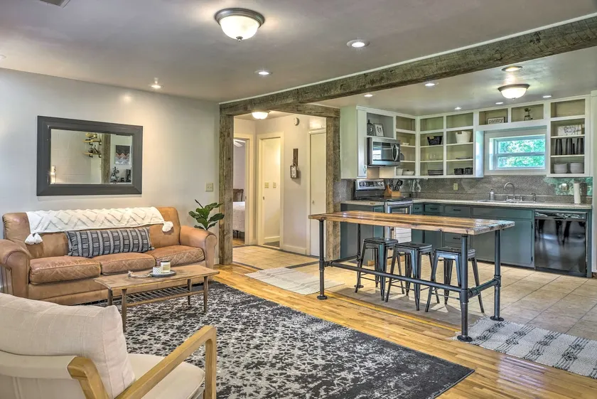 Quiet Country Home in Ava with Chic Interior! - Image 1